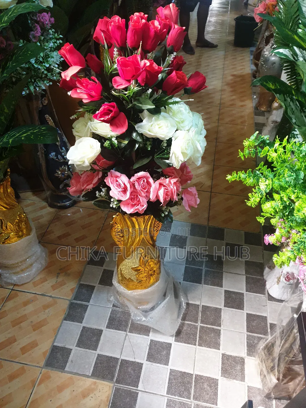 Gold Flower Vase
