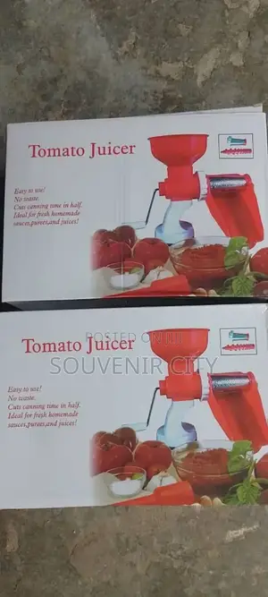 Tomato Juicer With Strainer