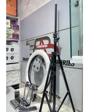 Rechargeable Led Selfie Ringlight + Tripod Stand- M45 18’’