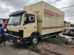 Mercedes Truck 814 17fit 7tons