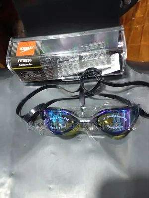 Adult Speedo Swimming Goggles