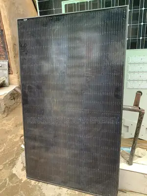 Jinko Solar Panel (Halfcut) 600watts