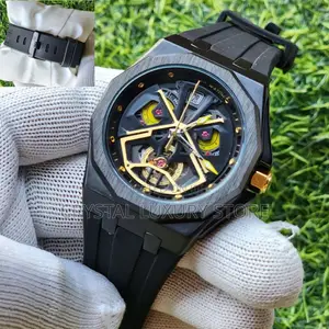 Poedagar Quality Luxury Water Resistant Wristwatch