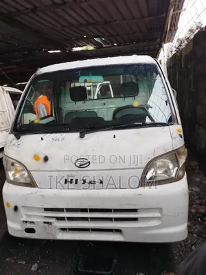 Photo - Daihatsu Hiject Truck 2012 White