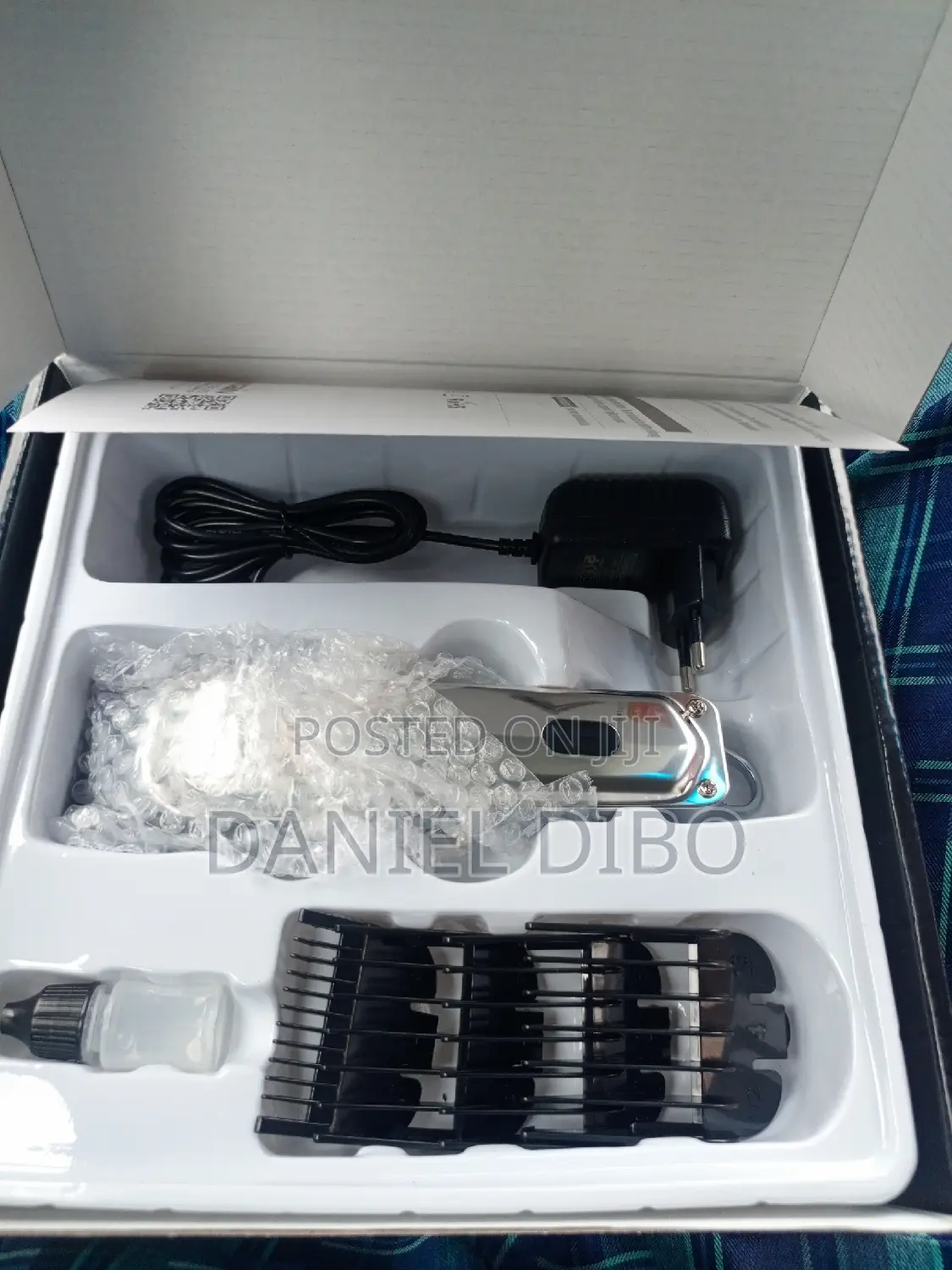 Kiki Metal Digital Clipper