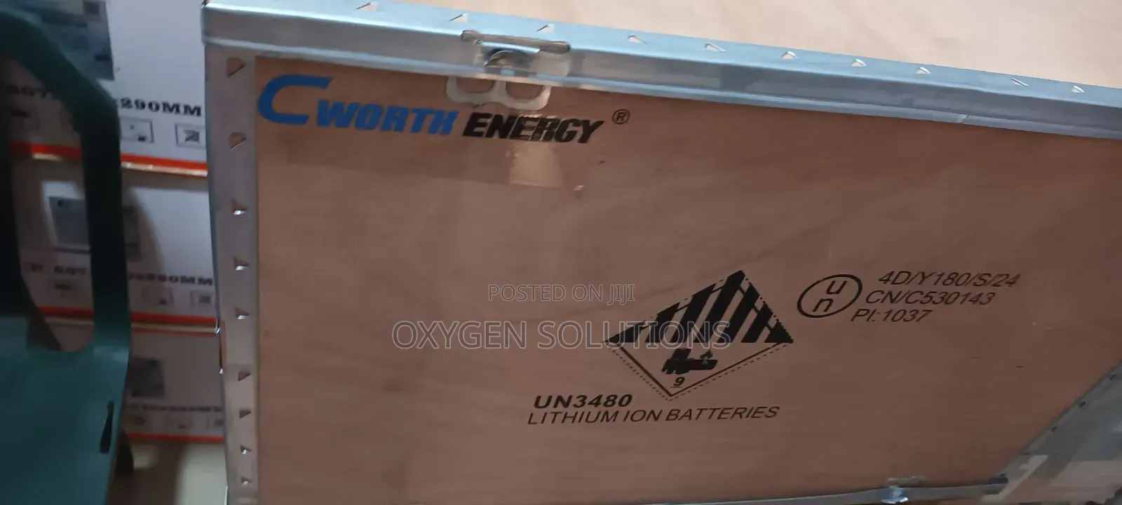 7.5kwh .24v Cworth Lithium Battery