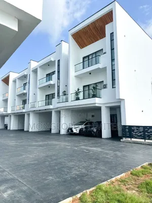 4bdrm Duplex in Lekki Phase 1 for sale
