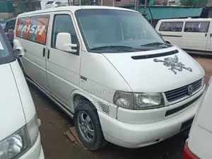 Volkswagen Transporter 2003 White