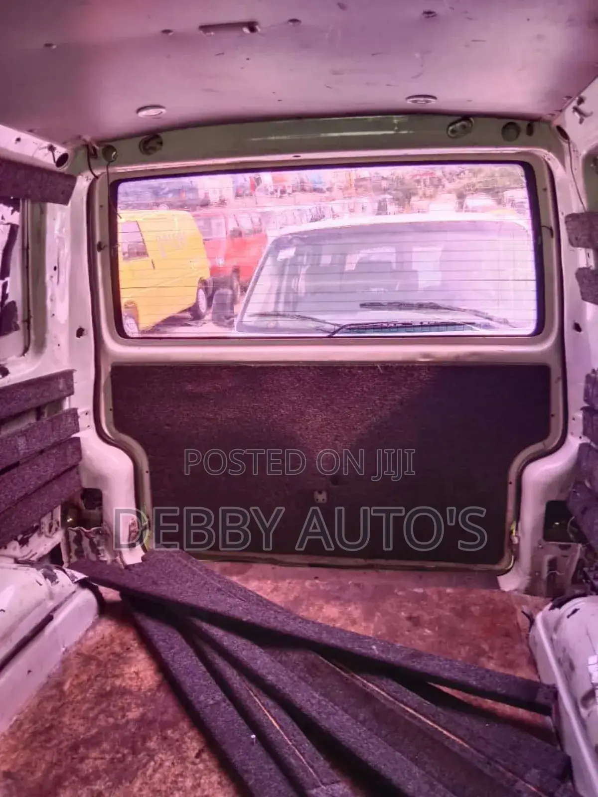 Volkswagen Transporter 2006 White