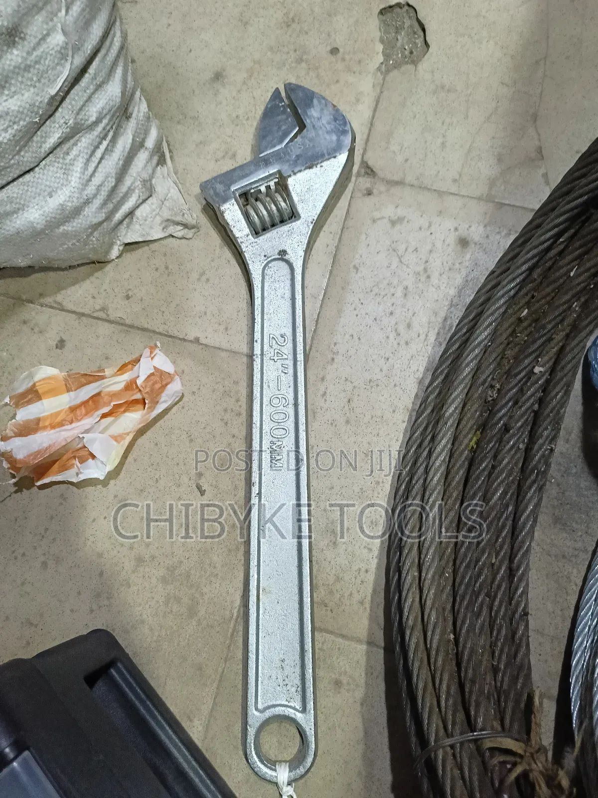 24" Heavy Duty Adjustable Spanner