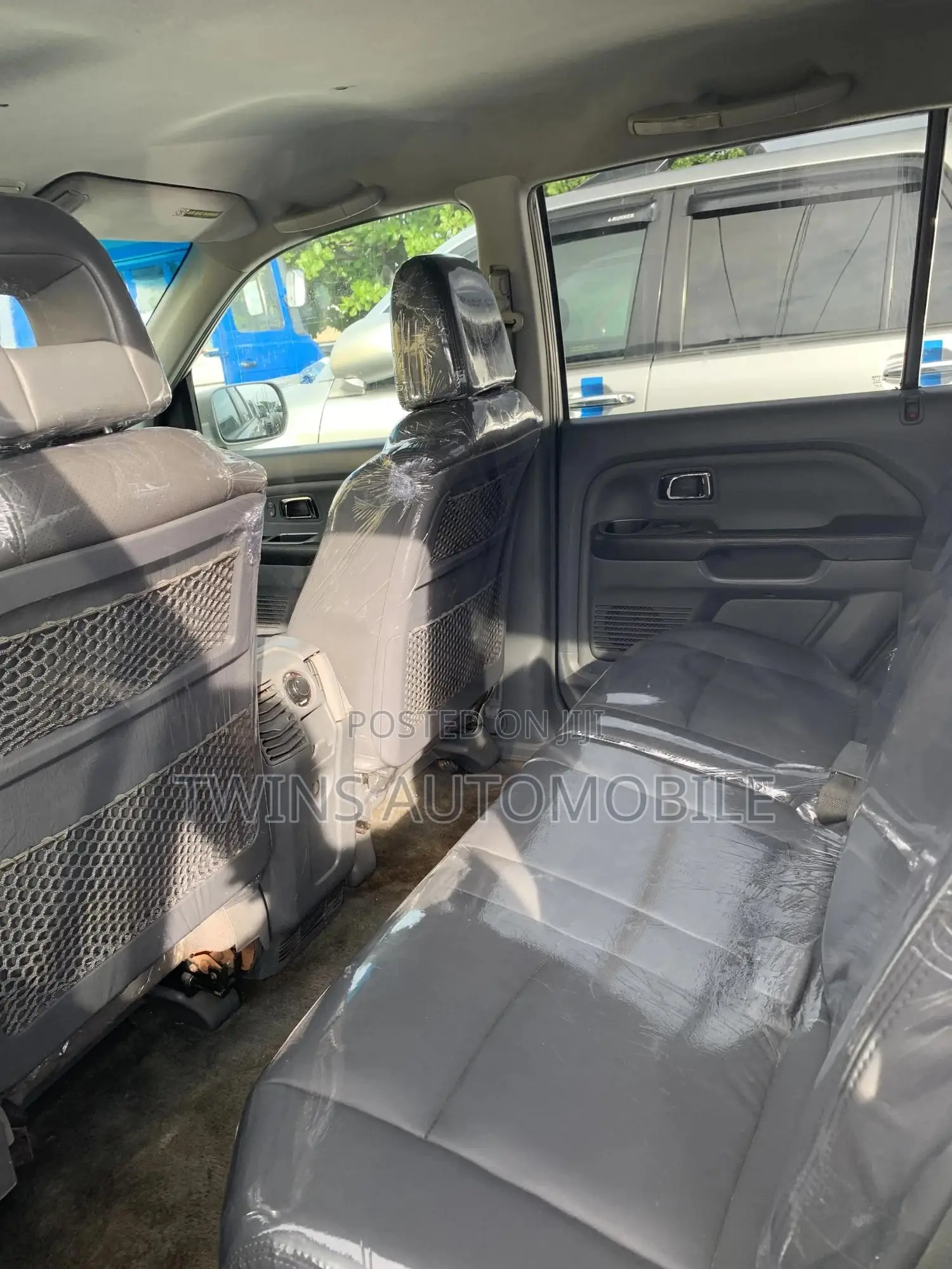 Honda Pilot 2005 Silver