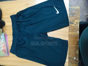 Tennis Short , 1 Original