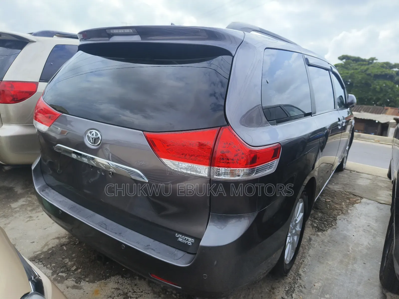 Toyota Sienna Limited 7 Passenger 2012 Gray