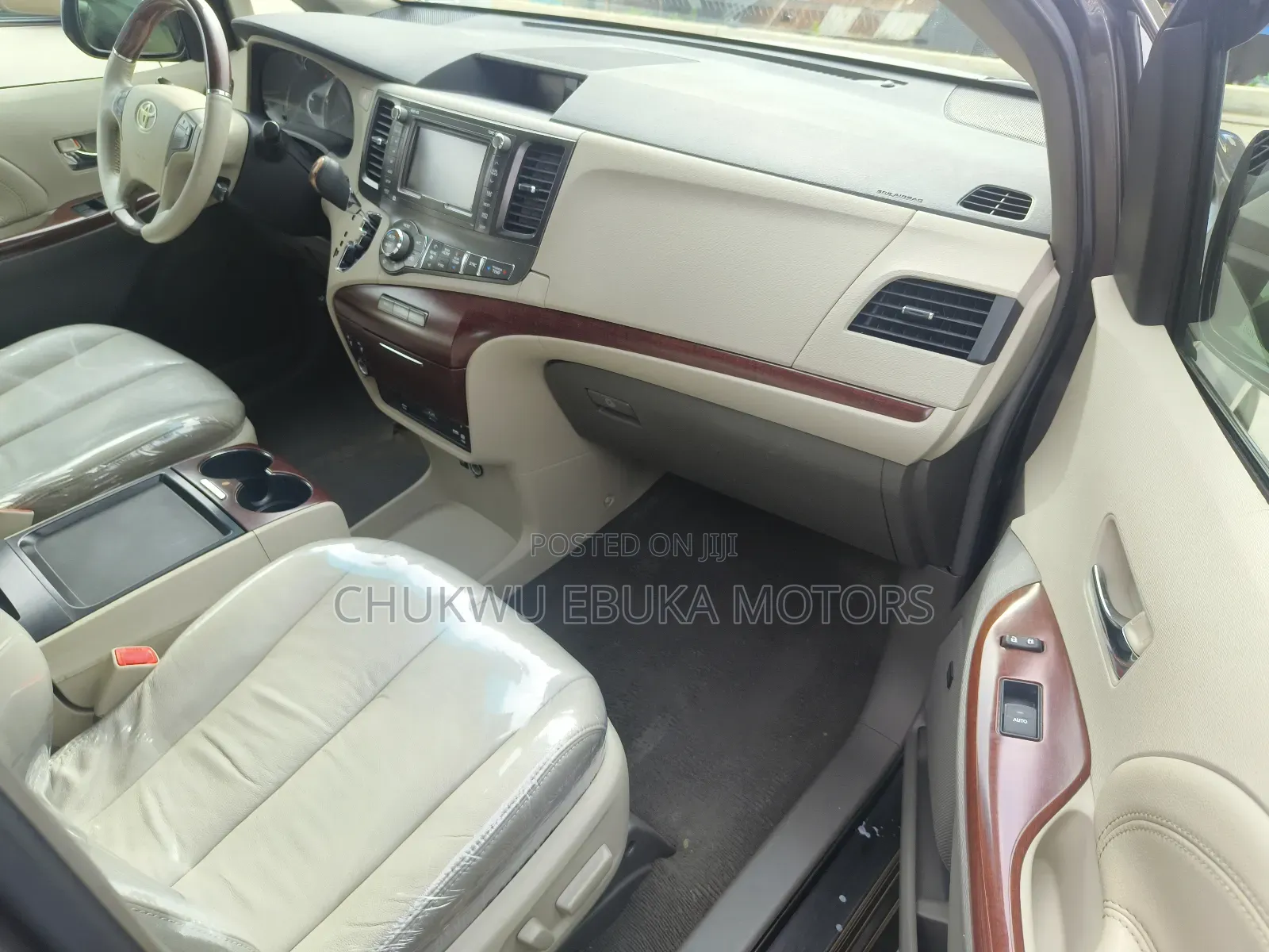Toyota Sienna Limited 7 Passenger 2012 Gray