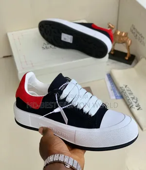 Pure Quality Sneakers