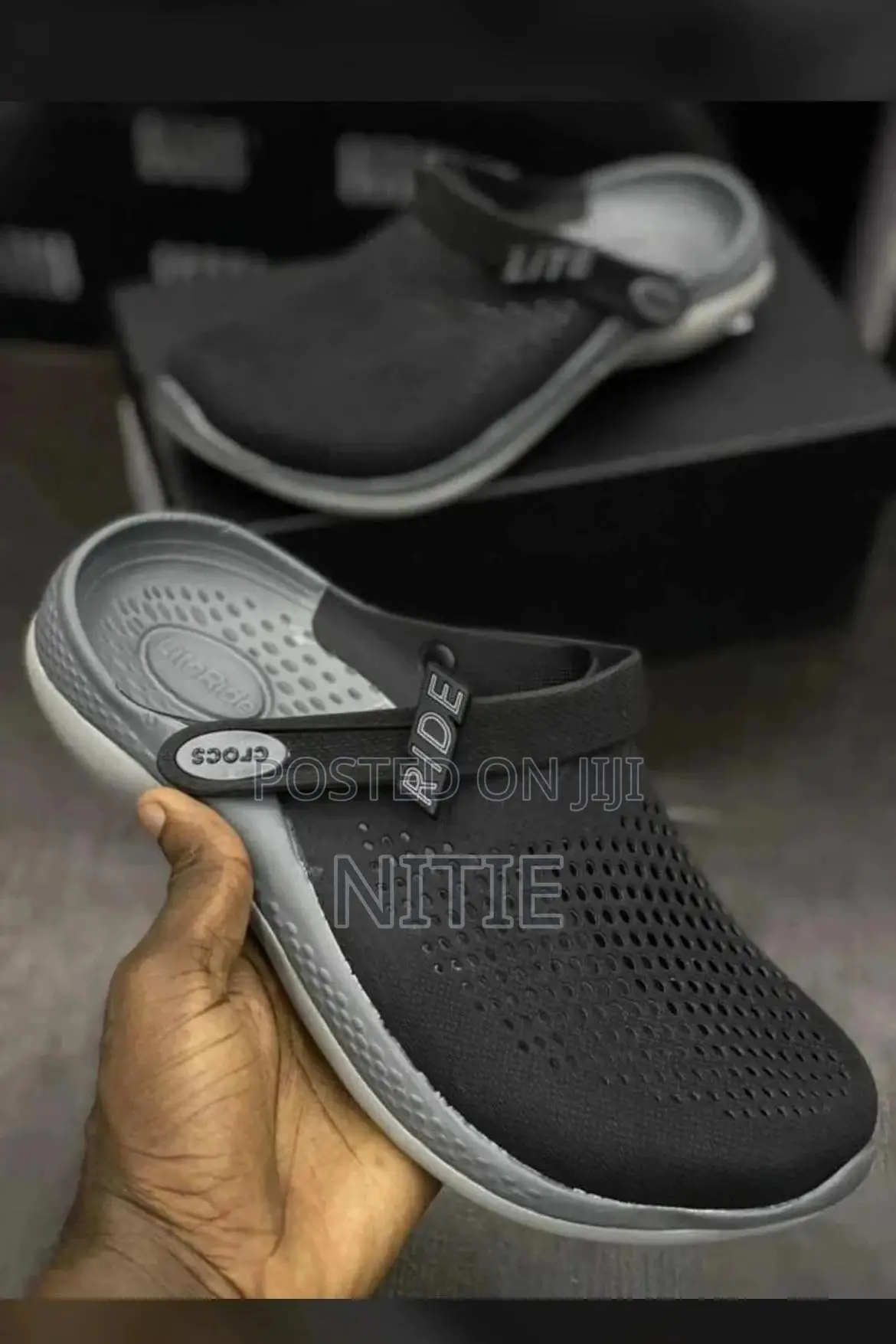 Lite Ride Crocs