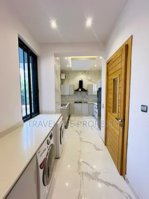 4bdrm Duplex in Private Estate for rent