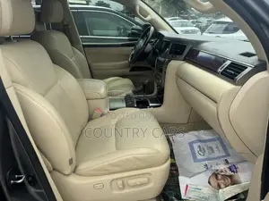 Lexus LX 570 AWD 2015 Gray