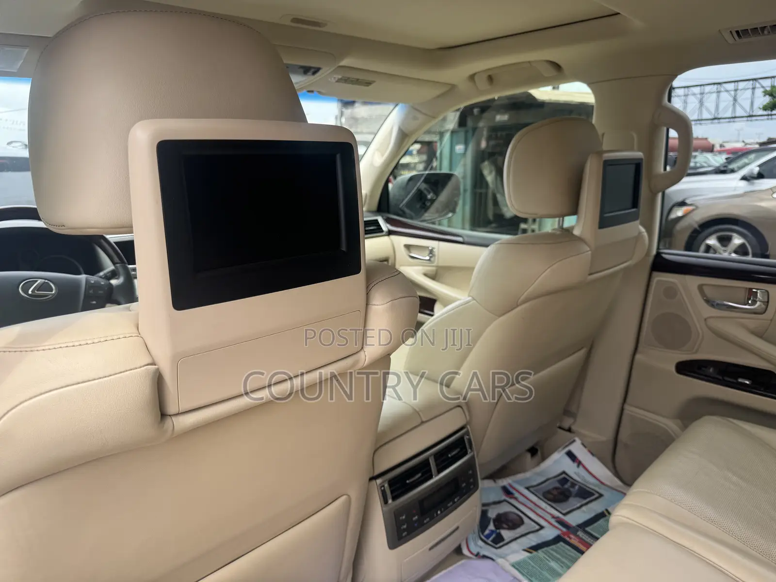Lexus LX 570 AWD 2015 Gray