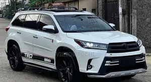 Highlander 2015 Complete Upgrade to 2022 With LED Headlights