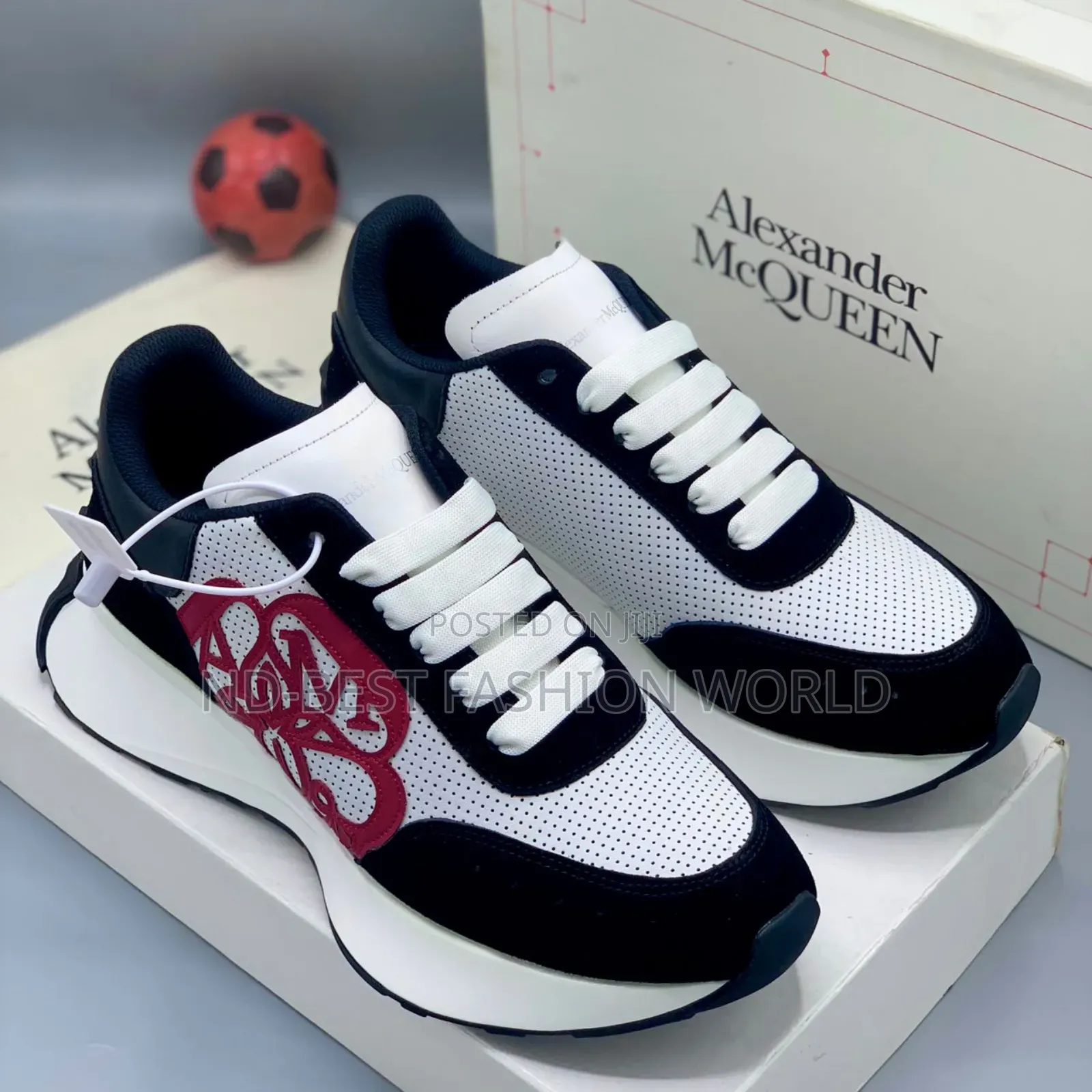 Pure Quality Sneakers