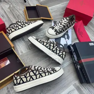 Premium Quality Valentino Garavani Toile Iconographe Sneaker