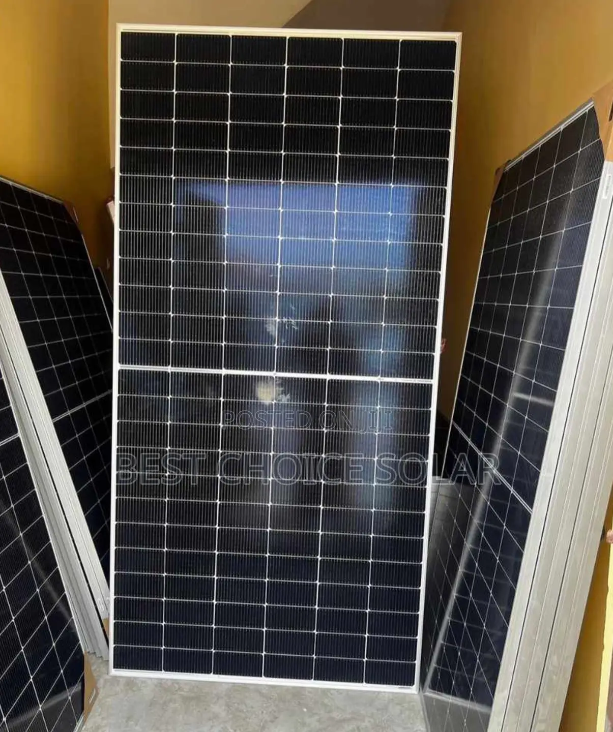 650w Halfcut Canadian Solar Panel