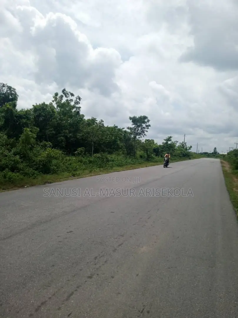 200 Acers Ilaju Landed Ppty