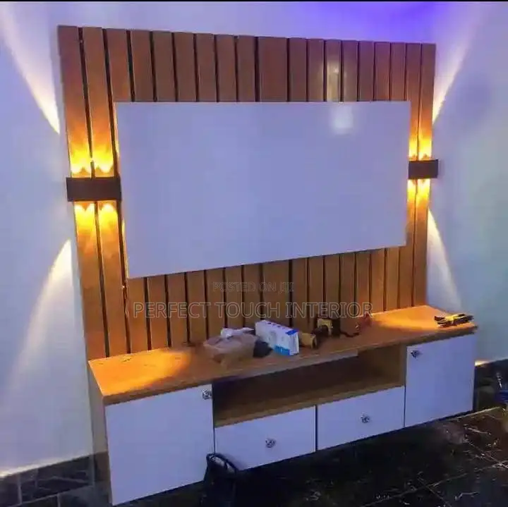Tv Console Wit Lighting
