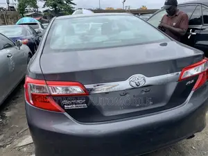 Toyota Camry 2012 Gray