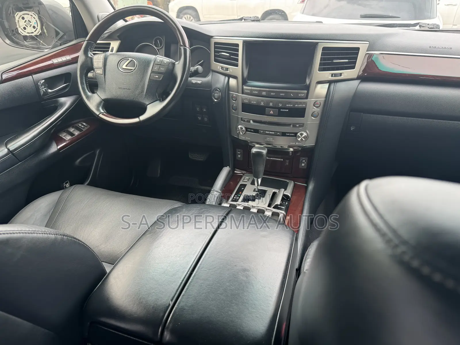 Lexus LX 570 AWD 2014 Gray