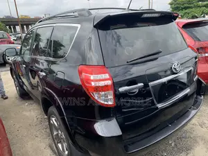 Toyota RAV4 2.5 Limited 4x4 2011 Black