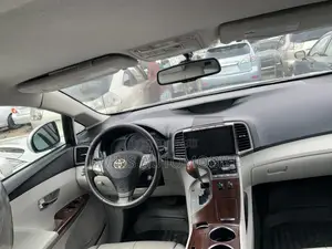 Toyota Venza AWD 2010 Silver