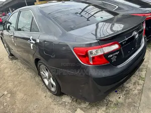 Toyota Camry 2013 Gray