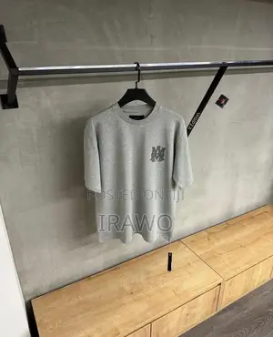 Photo - Premium Hugh Quality Luxury 2024 Amiri T-Shirt 
