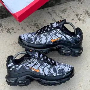 Original Nike Airmax Plus Black Camouflage Sneakers