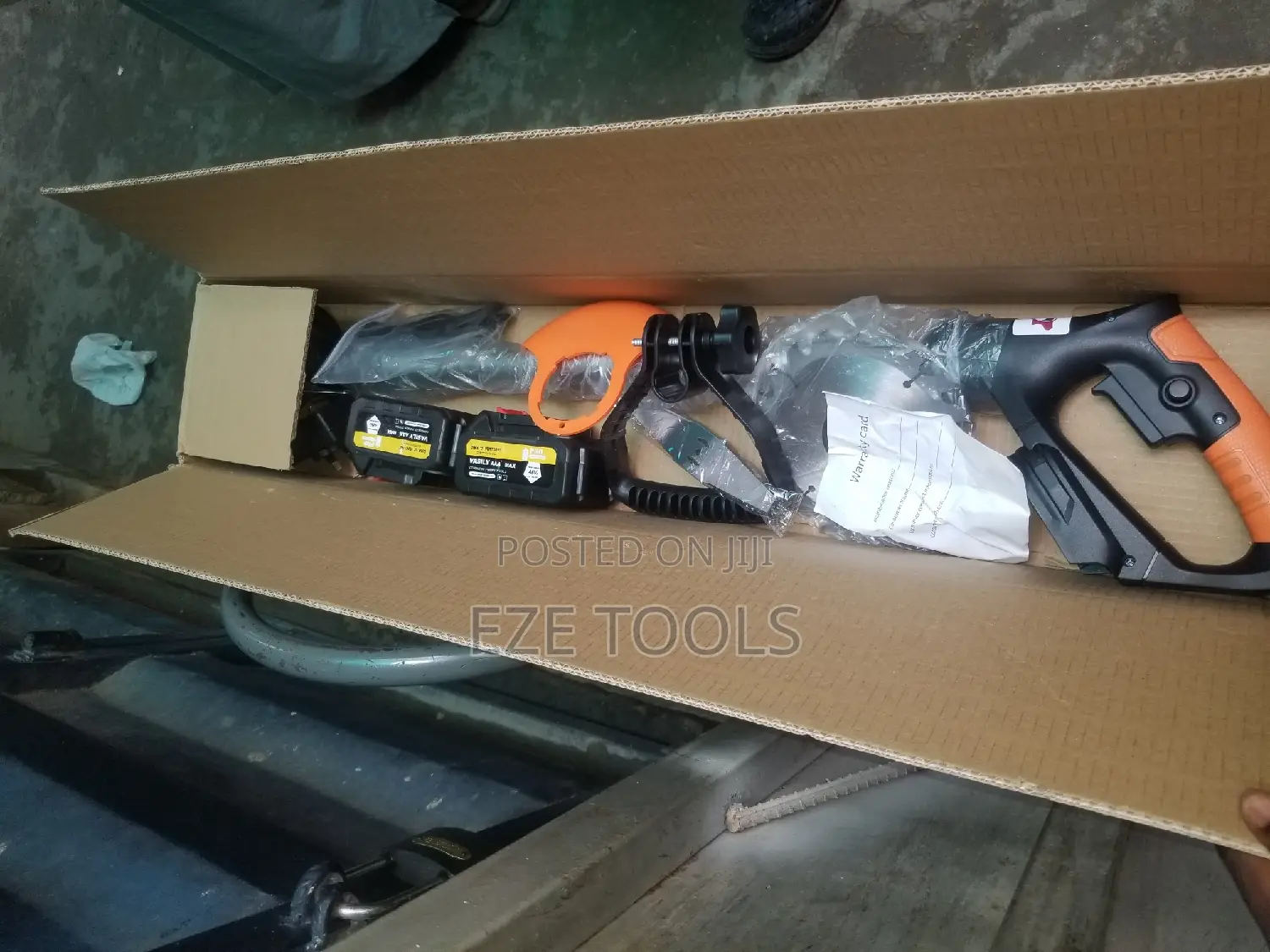 Cordless Brushes