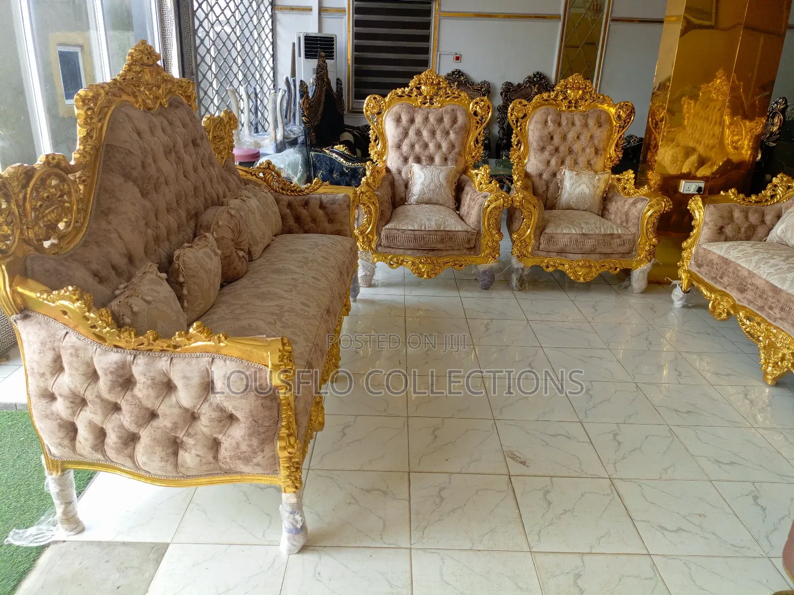 High Quality 8 Seaters Italian Fabric Sofa 