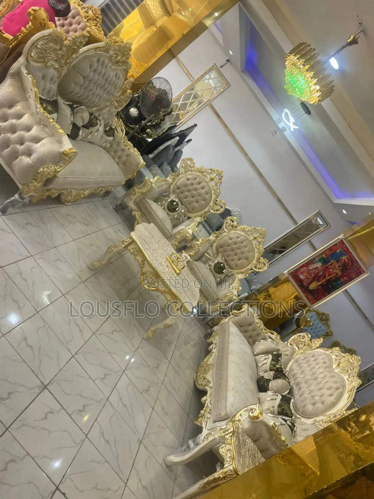8 Seaters Executive Roya Sofa
