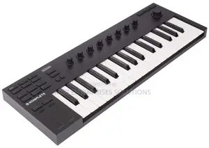 Native Instruments Komplete Kontrol M32