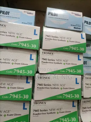 Examination Latex Gloves
