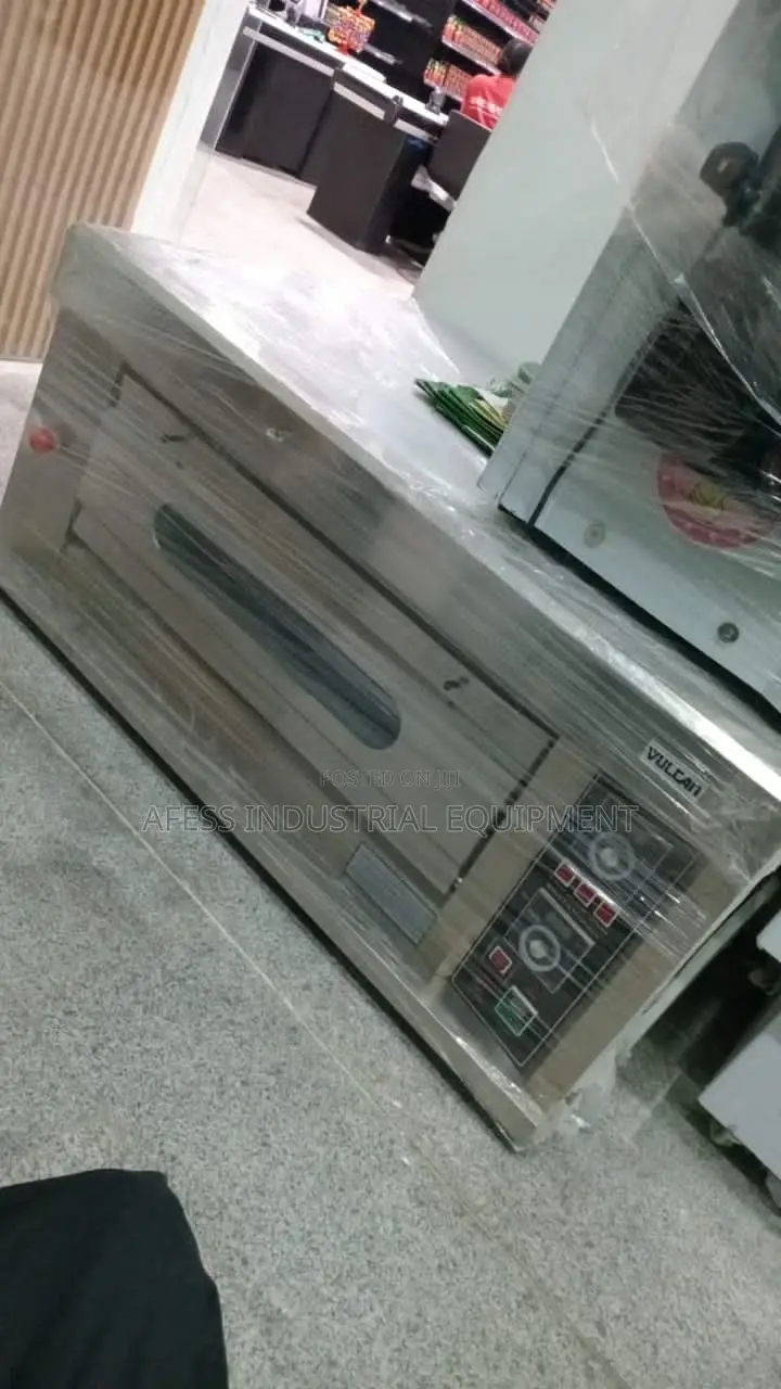 One Tray Deck Oven