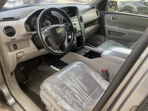 Honda Pilot 2011 Gray