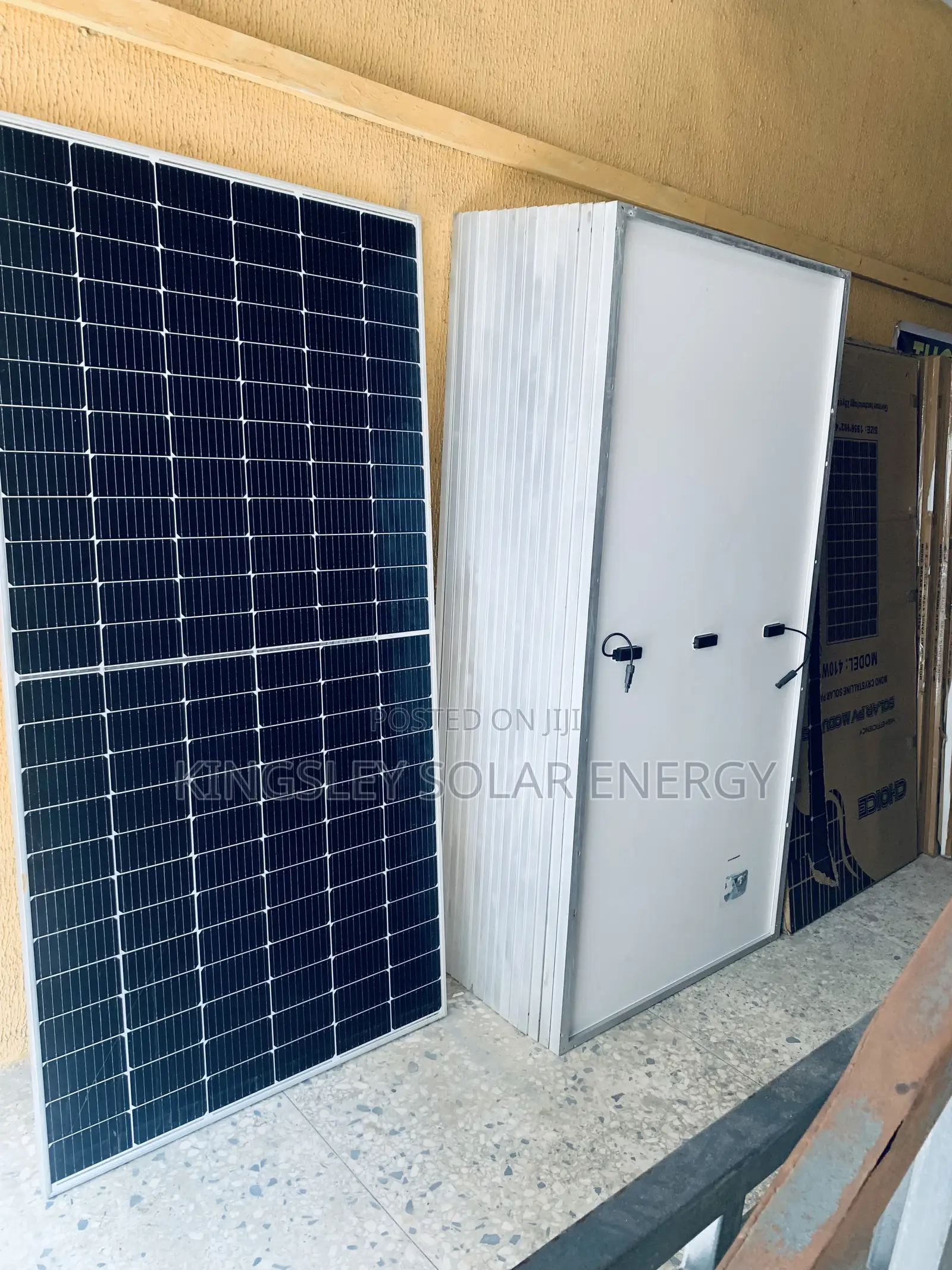 Jinko Solar Panel (Halfcut) 630watts