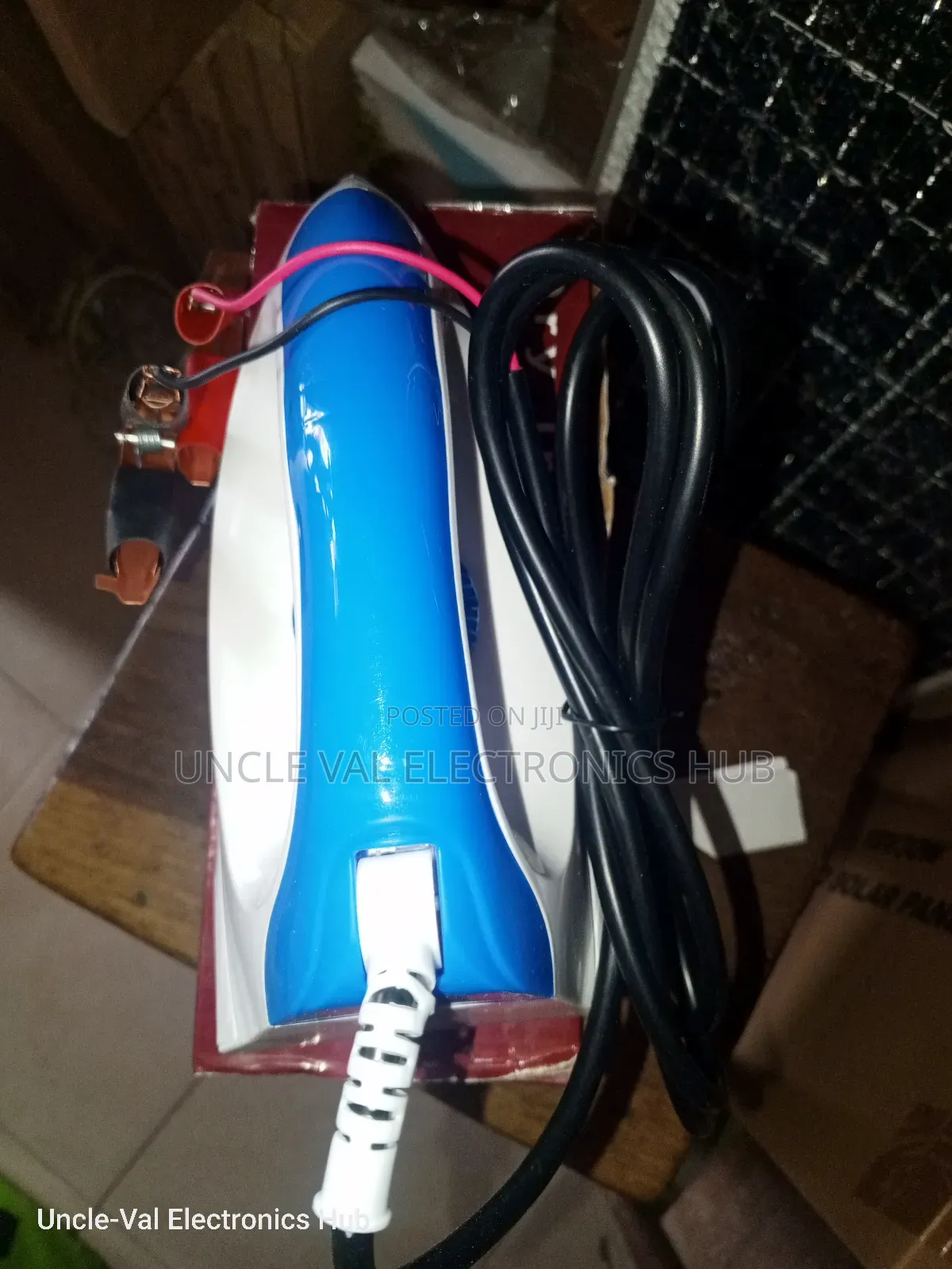 Ferasec 12v Solar/Dc Pressing Iron