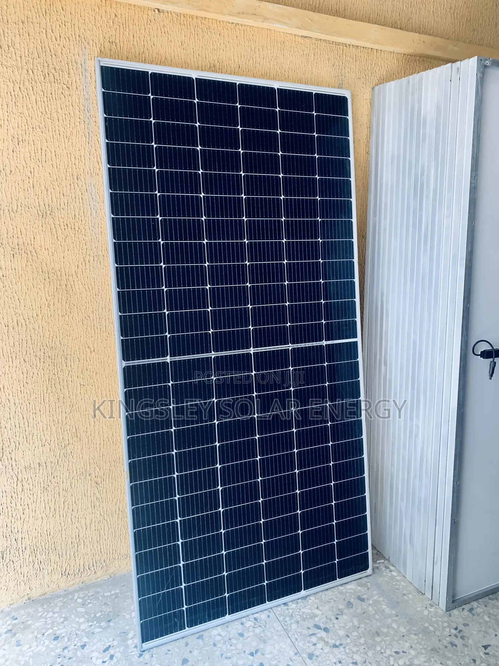 Sunpower Solar Panel (Halfcut) 720watts
