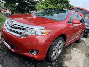 Toyota Venza V6 AWD 2011 Red
