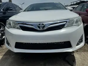 Toyota Camry 2013 White