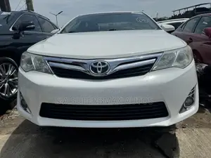 Toyota Camry 2013 White