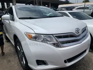 Toyota Venza AWD 2012 White